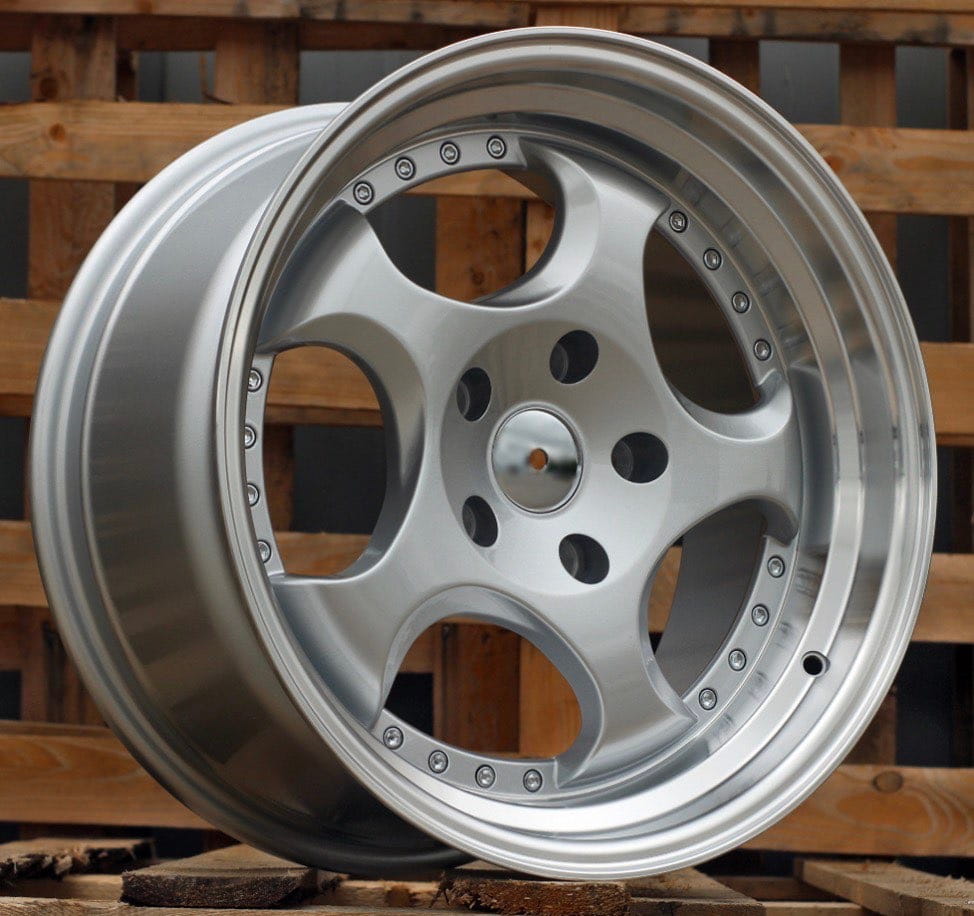 Silver lippavanteet 17x8.5x9.5 5x120 hopea / kiiltävä lippa